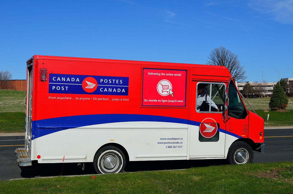 canada-post-trucks-backed-up-as-strikes-move-throughout-quebec-ottawa