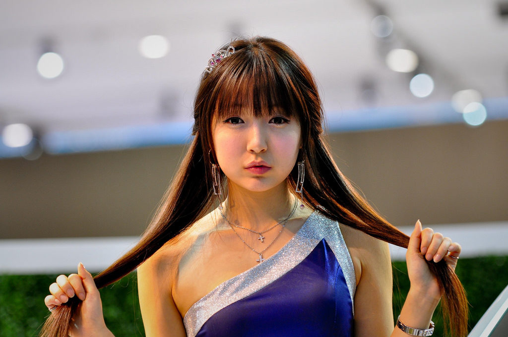 South Korean Women Begin To Resist Intense Beauty Pressure