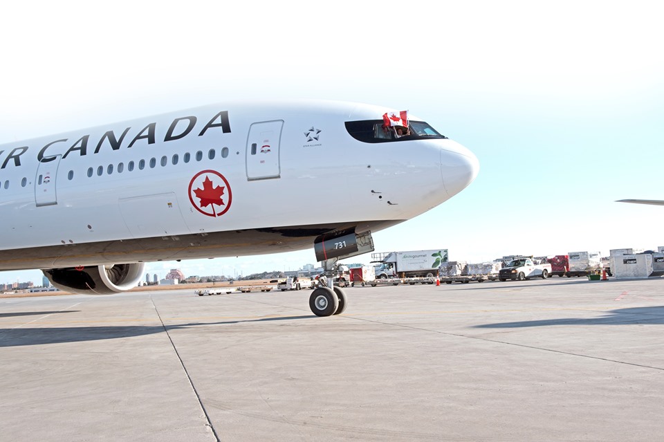 Air Canada Files Challenge With Federal Regulator Over Onex S