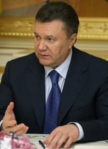 Viktor_Yanukovych_27_April_2010-1