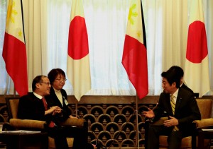 TOKYO, Japan – President Benigno S. Aquino III exchanges pleasantries with Japanese Prime Minister Shinzo Abe during the Summit Meeting & Working Lunch at the Prime Minister’s Official Residence in 2-3-1 Nagata-cho, Chiyoda-ku, Tokyo on Tuesday (June 24, 2014). The meeting is an opportunity for the two leaders to exchange views on recent regional developments and to discuss areas of cooperation to enhance the Philippines-Japan Strategic Partnership. (PLDT powered by SMART) (Photo by Gil Nartea/ Malacañang Photo Bureau/PNA)