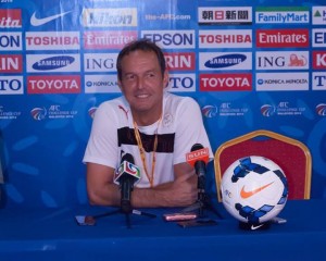 Thomas Dooley in a press conference in Maldives. / Photo by Amy Jabeen from Thomas Dooley's official Facebook page