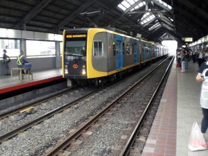 LRT 1 (Wikipedia photo)