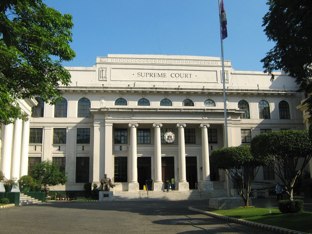 The Supreme Court building in Manila (Photo from Wikimedia Commons/Mike Gonzalez)