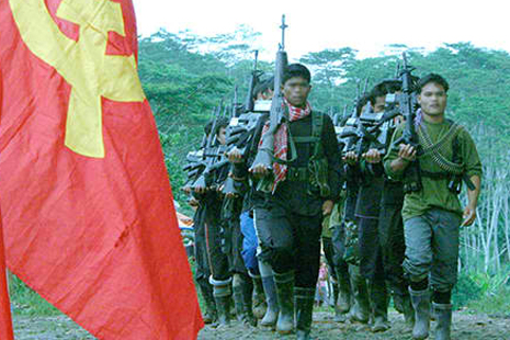 NPA guerillas before the Battle of Macalangit in 2011. Photo by MindanaoEditor65 / Wikimedia Commons.