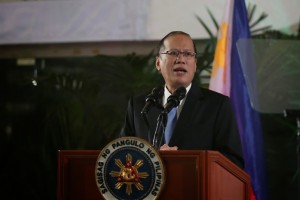 President Benigno S. Aquino III delivers his speech at the Ninoy Aquino International Airport in Manila, Thursday (September 25) upon arrival from his successful working visits to Spain, Belgium, France, Germany, and the United States. (Photo by Benhur Arcayan Malacañang Photo Bureau)