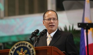 President Benigno S. Aquino III delivers his departure statement during the send-off ceremony at the Ninoy Aquino International Airport Terminal II on Saturday (September 13, 2014). The President is embarking on a four-nation official tour of Europe from September 13 to 20, his first to the region since he assumed office in 2010, to pitch for investments and support for the Philippine position to resolve the conflict in the West Philippine Sea. The President will first visit Spain, then proceed to Belgium, France and Germany for two days each. In New York City, President Aquino will highlight the country's vulnerability to weather disturbances as well as the Philippine government's initiatives in addressing climate change when he attends the Climate Summit 2014 in New York on September 23. (Photo by Lauro Montellano Jr. / Malacañang Photo Bureau)