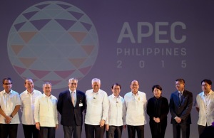 President Benigno S. Aquino III graces the official launch of the APEC Logo during the Asia-Pacific Economic Cooperation (APEC) 2015 kick-off ceremony at The Eye Ballroom of the Green Sun Hotel in Pasong Tamo Extension, Makati City on Monday night. (Photo by Robert Viñas / Malacañang Photo Bureau)