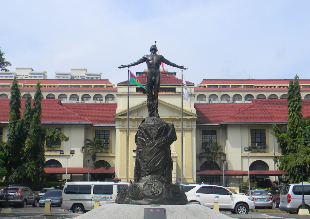 UP Manila (Wikipedia)
