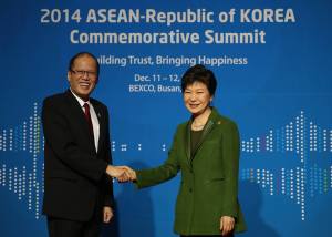 President Benigno S. Aquino III greets Korean President Park Geun-Hye upon arrival for the 25th ASEAN-Republic of Korea Commemorative Summit 2014 at the Lobby of the Busan Exhibition and Convention Center (BEXCO) on Friday (December 12, 2014). With theme: “Building Trust, Bringing Happiness,” reflecting ROK’s commitment to strengthen its relationship with ASEAN through trust, which should result in happiness for the citizens of ASEAN and the ROK. The Summit covers the review of the ASEAN-ROK cooperation and its future direction, and the cooperation on non-traditional security issues with emphasis on climate change and disaster risk management. (Photo by Ryan Lim / Malacañang Photo Bureau)
