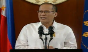 President Benigno Aquino III addresses the nation regarding the tragic misencounter in Mamasapano, Maguindanao where over 40 policemen were killed (screenshot from RTV Malacanang live stream)