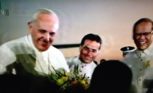 Two homeless kids also welcomed the Pope and gave him flowers upon arrival.
