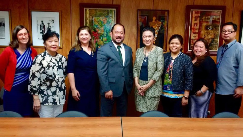 Senator Enverga and Secretary Nicolas, with officials from Canada and the Philippines