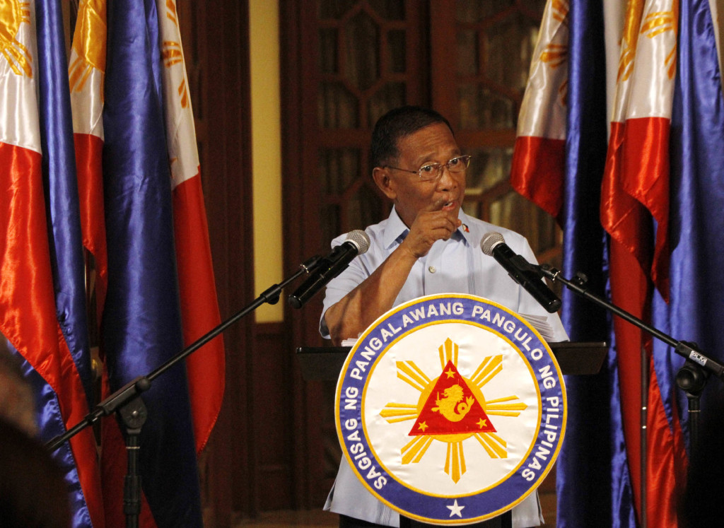 Three days after resigning from the Aquino Cabinet, Vice President Jejomar Binay officially declared himself as head of the opposition in the 2016 national and local elections during a press conference on Wednesday (June 24, 2015) at his office in the Coconut Palace, Cultural Center of the Philippines (CCP) Complex, Pasay City. (Avito C. Dalan / PNA)