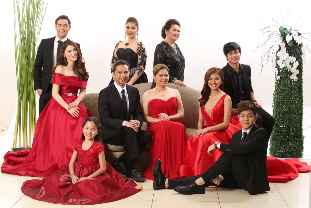 Buena Familia cast L-R: Martin del Rosario, Kylie Padilla, Mona Louise Rey, Bobby Andrews, Sheryl Cruz, Angelu de Leon, Tessie Tomas, Julie Anne San Jose, Julian Trono and Jake Vargas. (Contributed photo)