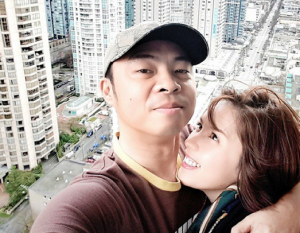Parokya ni Edgar vocalist Chito Miranda and wife Neri Naig (Photo from Chito's official Instagram account)