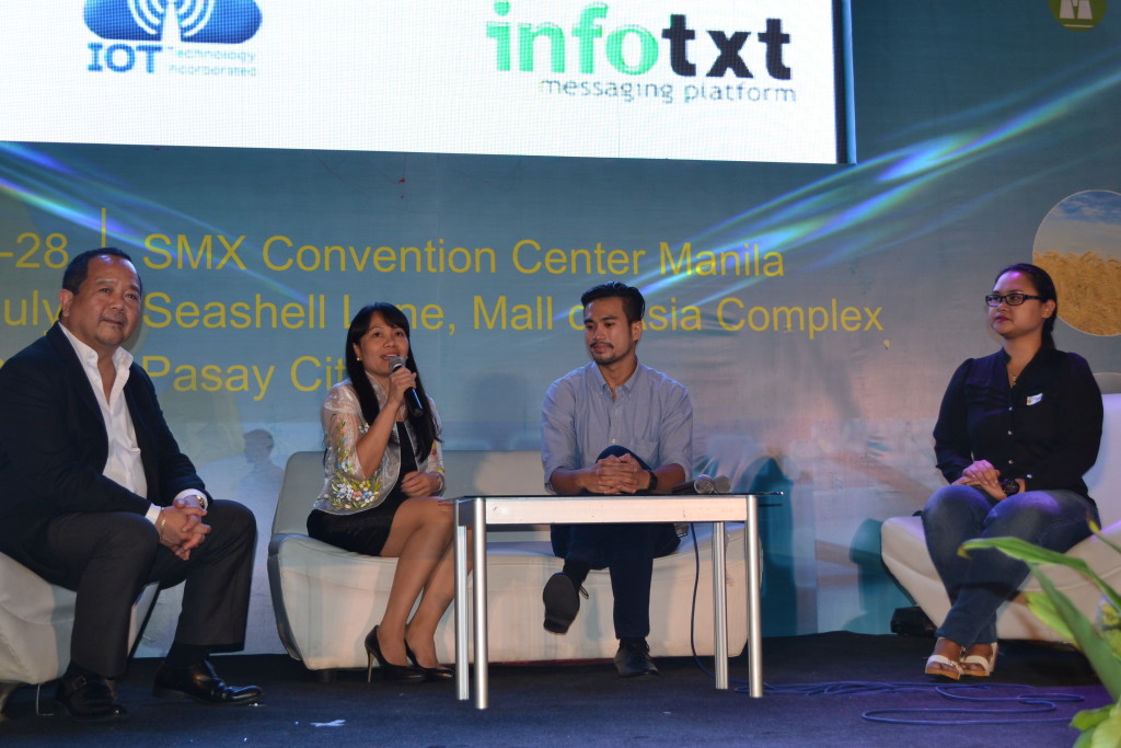 Emmy Lou Delfin, program manager of DOST-ICT Office’s e-Innovation Group (2nd from left), together with (from left) Butch Valenzuela of Accenture, Evan Tan of Freelancer.com and Olivia Briones of Upwork Philippines, answer various questions from participants of the Rural Impact Sourcing Forum last July 28, 2015 at SMX Convention Center in Pasay City during the National Science and Technology Week. Delfin shared that ICT Office is aiming for 500,000 Filipinos in the countryside to work via different online job platforms by 2016. The forum aimed to help participants, mostly college students and job seekers from provinces, learn how to become successful by mining the various web-based career opportunities.