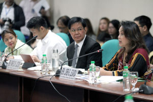 DEVELOPMENT BUDGET COORDINATING COMMITTEE BRIEFING: Senator Loren Legarda, chair of the Senate Finance Committee, assures officials of the Department of Budget and Management, led by Secretary Benjamin Diokno, that the committee will scrutinize the proposed 2017 national budget in a transparent and consultative manner. ”We will work closely with the country's economic managers and all our government agencies, and consider our constituents' concerns to ensure that the national budget for 2017 will indeed be a budget for real change,” Legarda said. Also in photo are Senators (from left) Nancy Binay, Sherwin Gatchalian, and Panfilo Lacson. (Photo: Cesar Tomambo/PRIB)