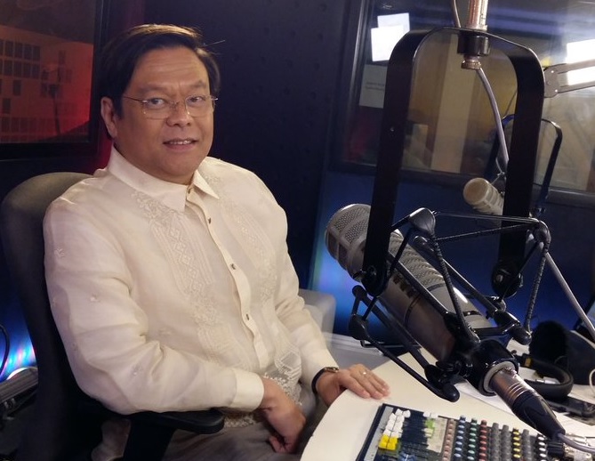 Atty. Mel Sta. Maria, broadcaster and Dean of FEU School of Law. (Twitter photo)