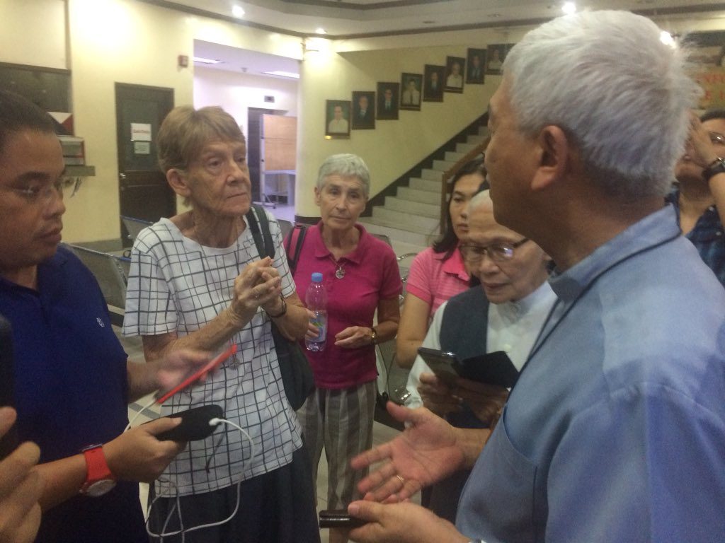 “Sister Pat (Fox) has the right to be heard even when she is a foreigner as everyone, Filipino citizen or not, is accorded that right by the Constitution especially since she was already admitted to the country and granted missionary visa,” Fox's counsel Jobert Pahilga said in a statement Wednesday. (Photo: CBCP News/Twitter)