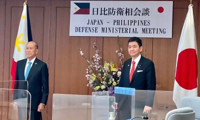 Defense Secretary Delfin Lorenzana (left) and Japanese Defense Minister Nobuo Kishi (right) (