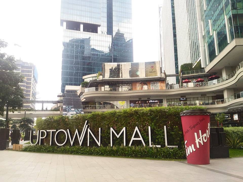 Uptown Mall in BGC