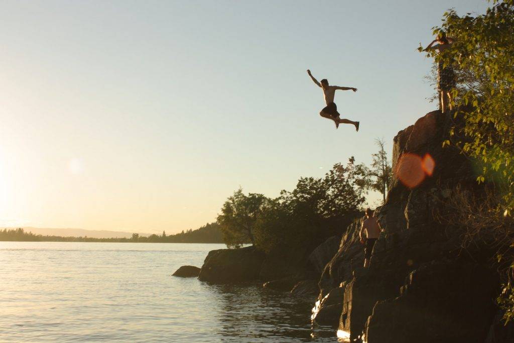 friends cliff jumping