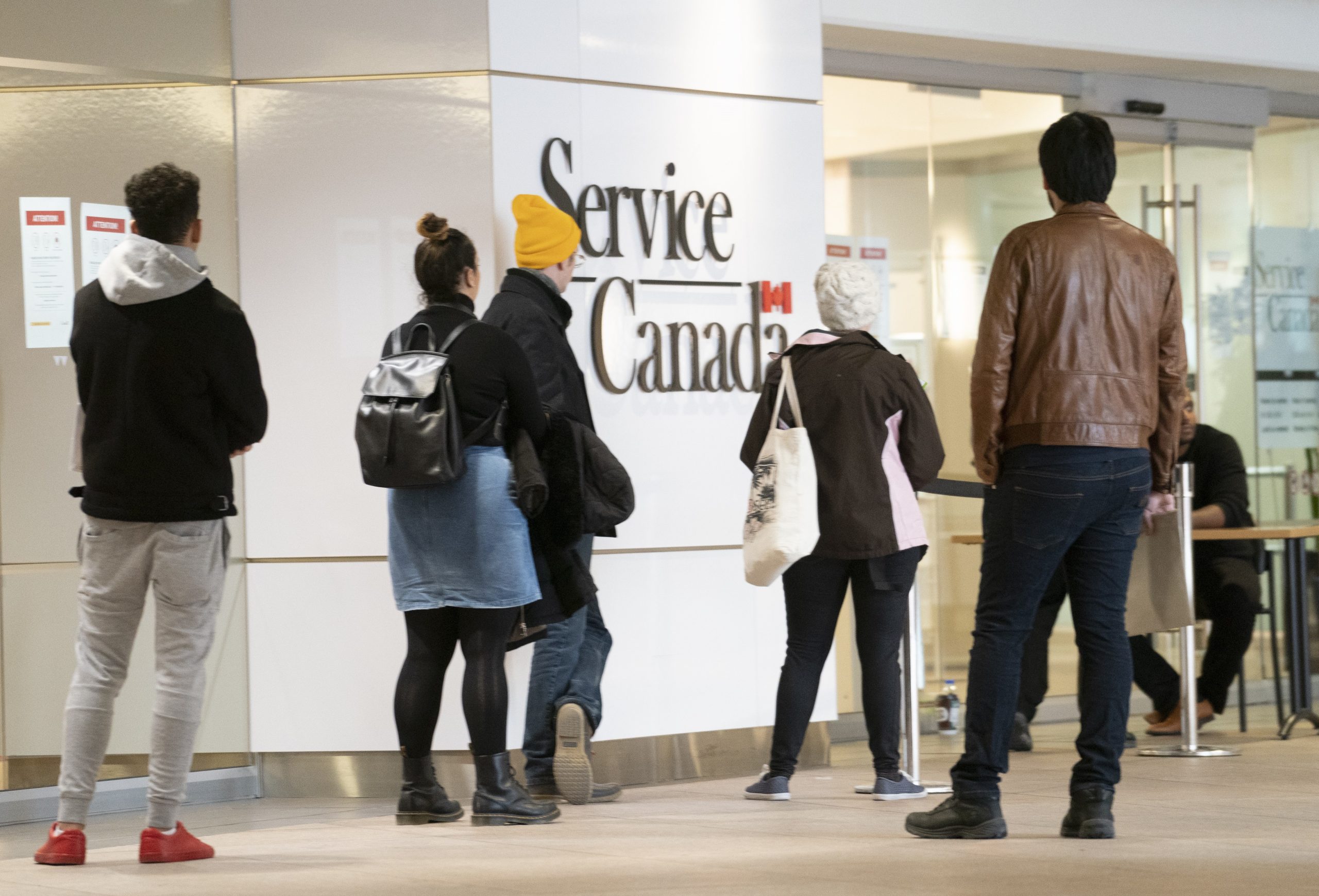 People lining up at Service Canada