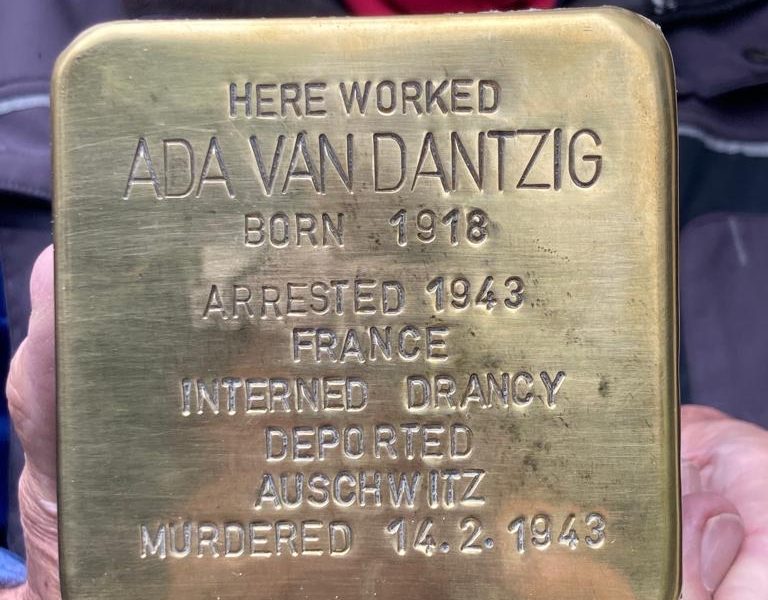 Brass plate stumbling stone for Ada van Dantzig