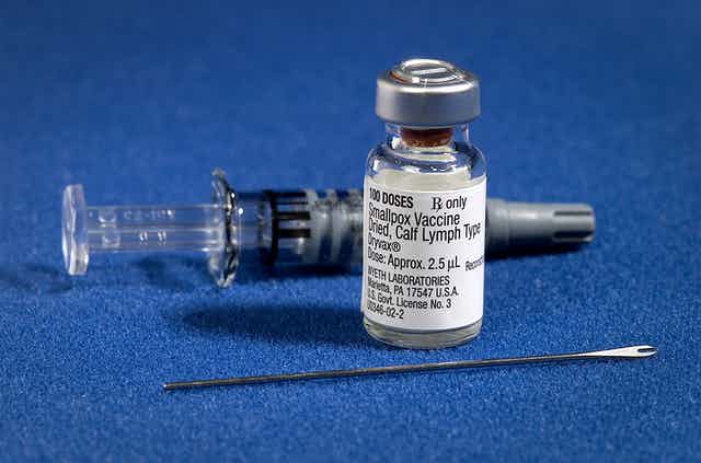 Syringe and vaccine