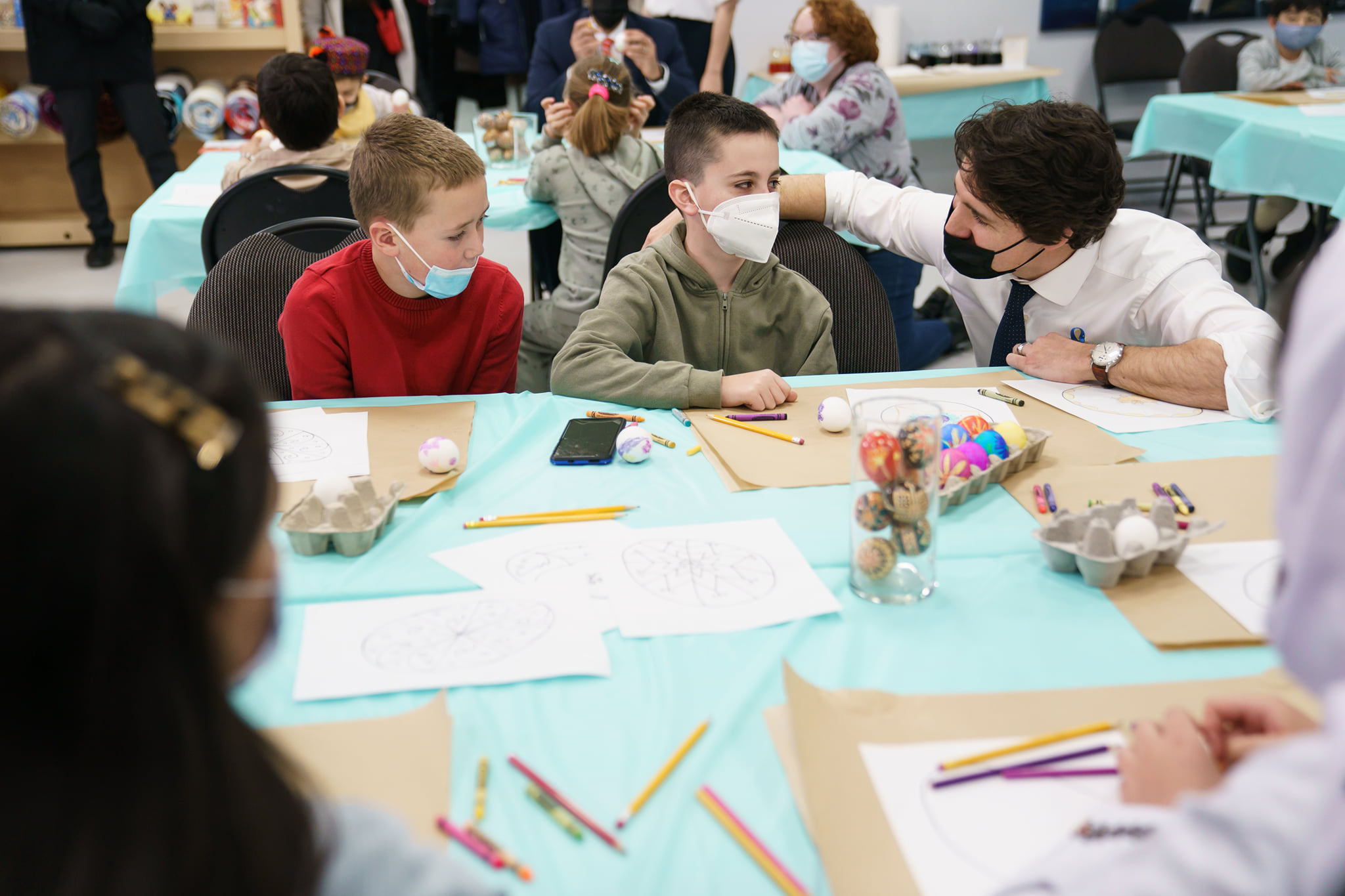 Trudeau with kids