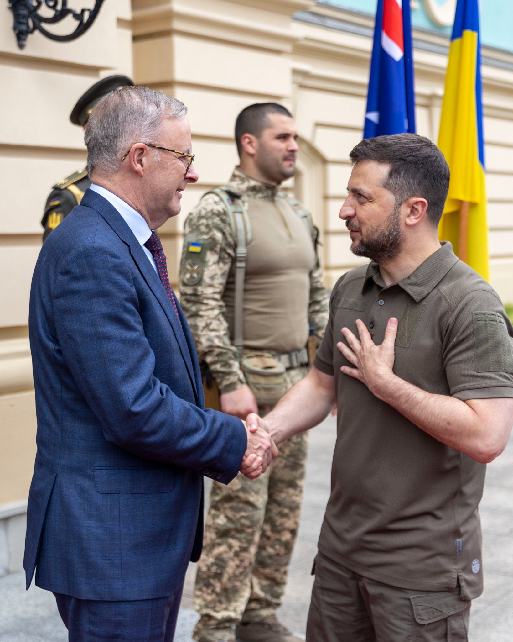 Prime Minister Anthony Albanese and President Volodymyr Zelenskyy