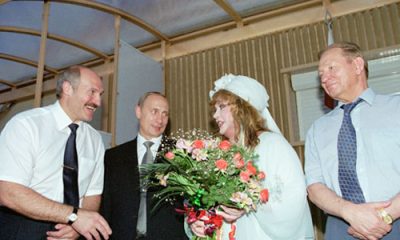 President Putin with Belarusian President Alexander Lukashenko, Ukrainian President Leonid Kuchma and legendary Russian pop star Alla Pugachova