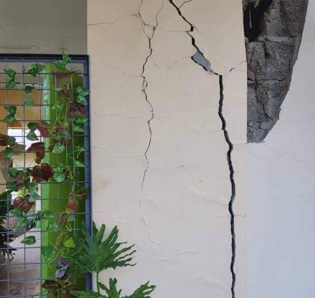 cracks on wall