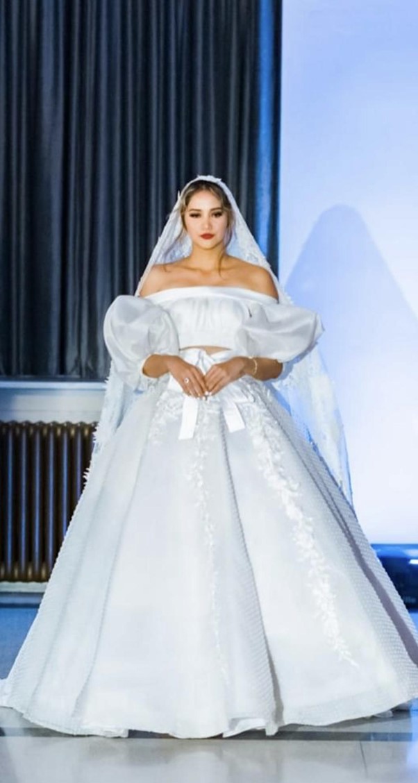 Renee store salud gowns