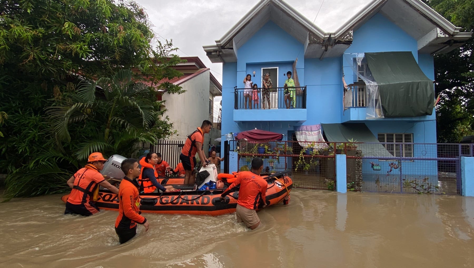 Rescue operation in Kawit, Cavite