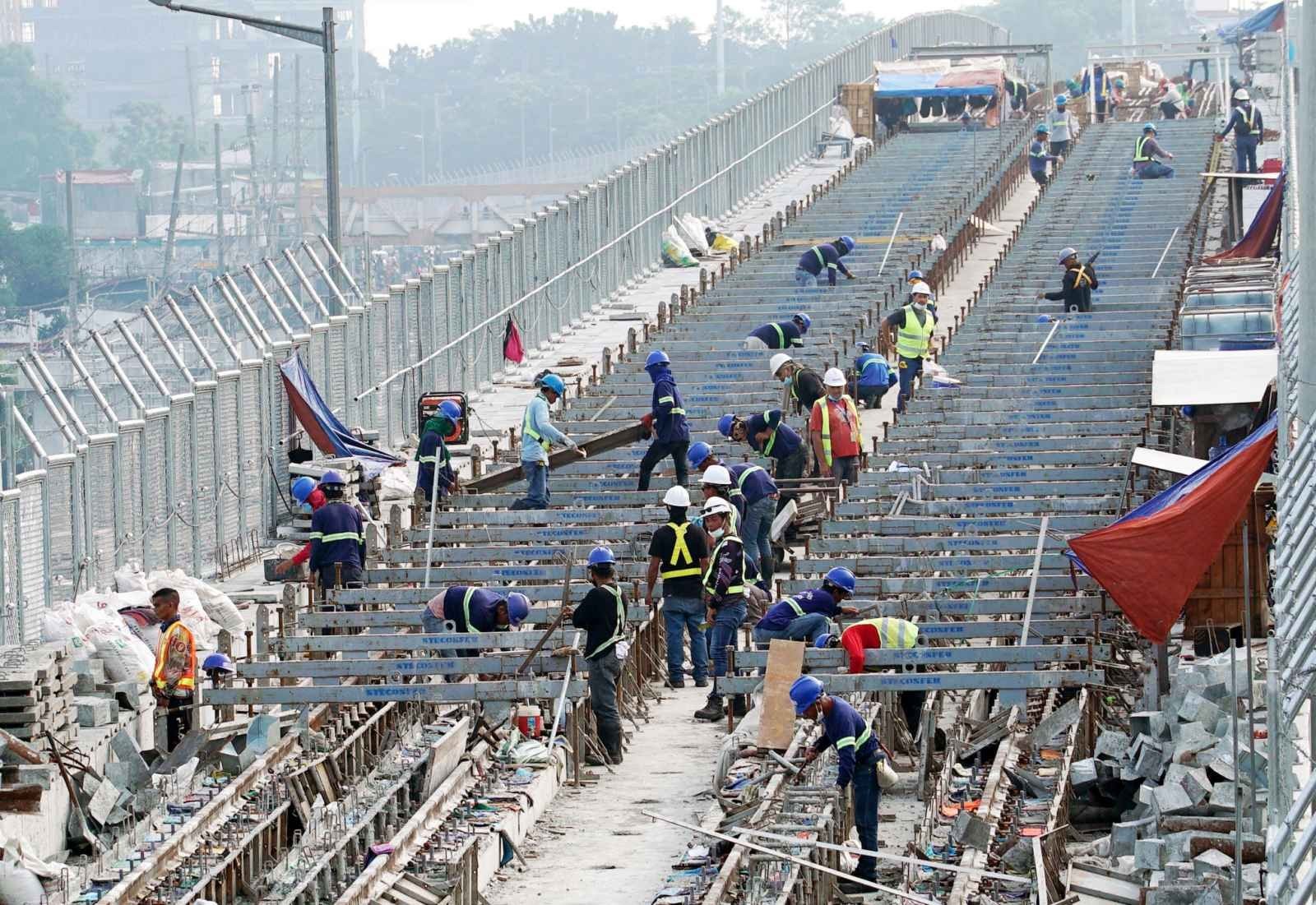 MRT-7 construction