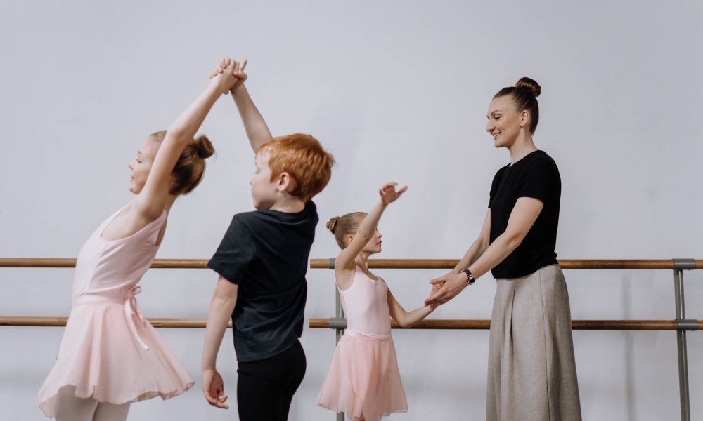 Kids Learning Ballet