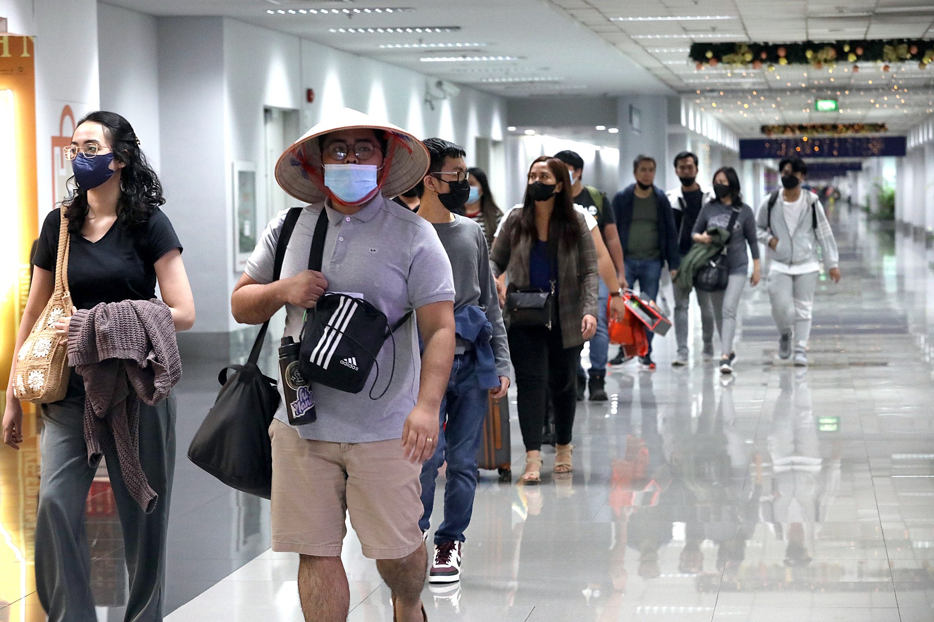 PH exceeds target with 2.6-M international arrivals in 2022 ...