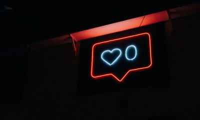 heart 0 neon sign