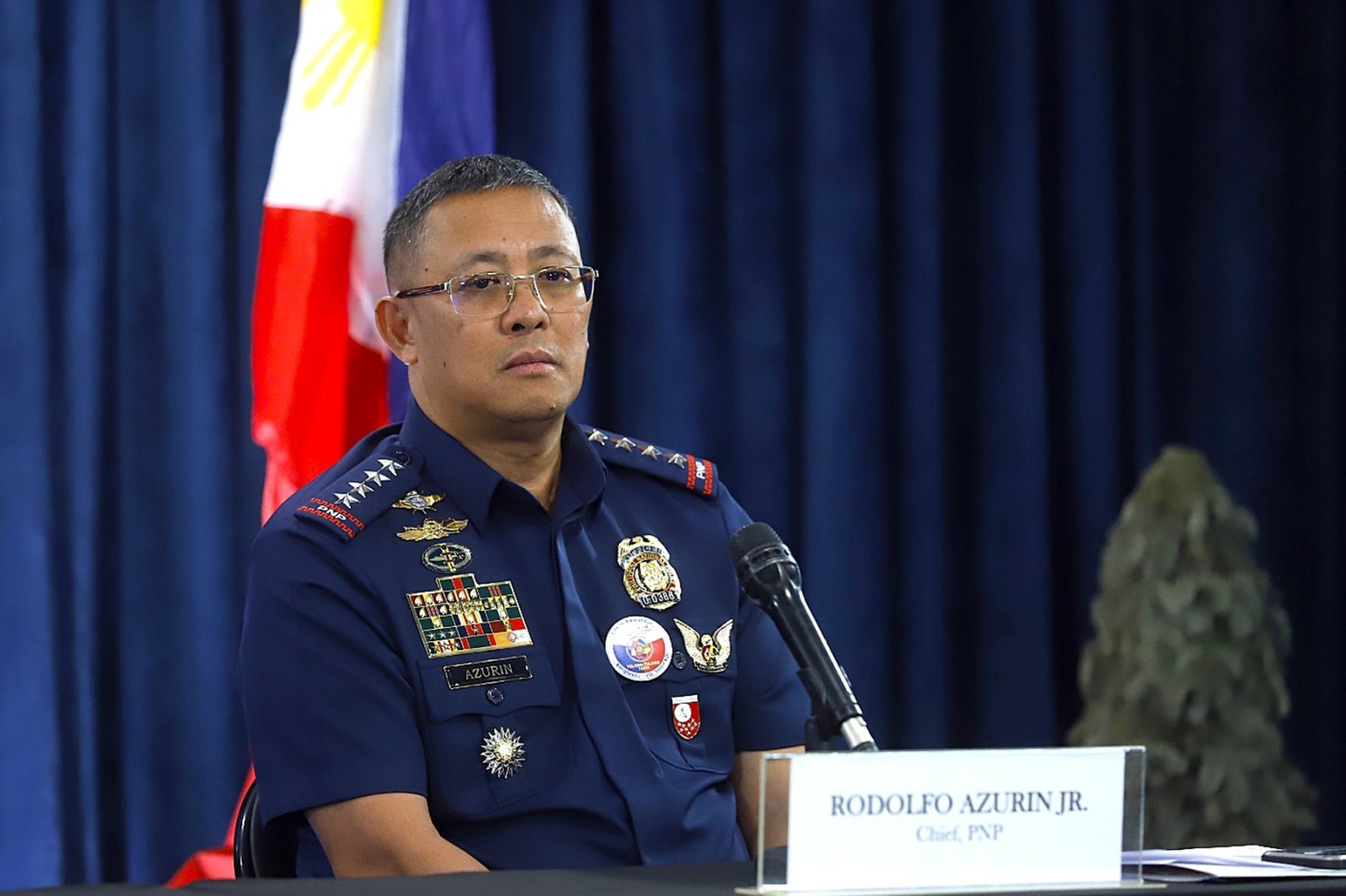 PNP chief Gen. Rodolfo Azurin Jr.