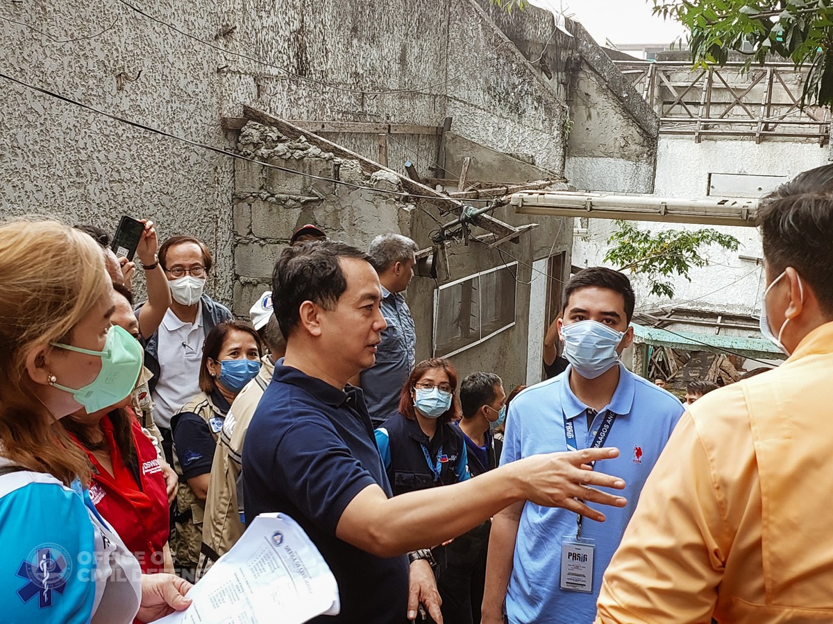 Office of Civil Defense administrator Undersecretary Ariel Nepomuceno and Pasig City Mayor Vico Sotto