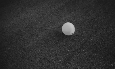 white balloon