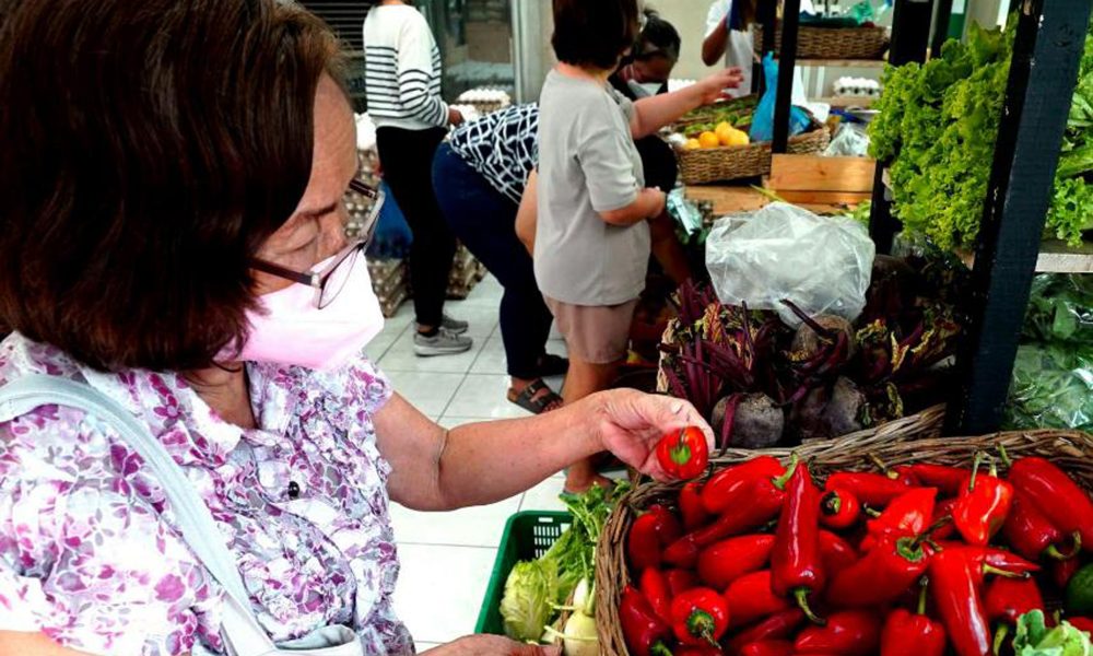 red bell peppers