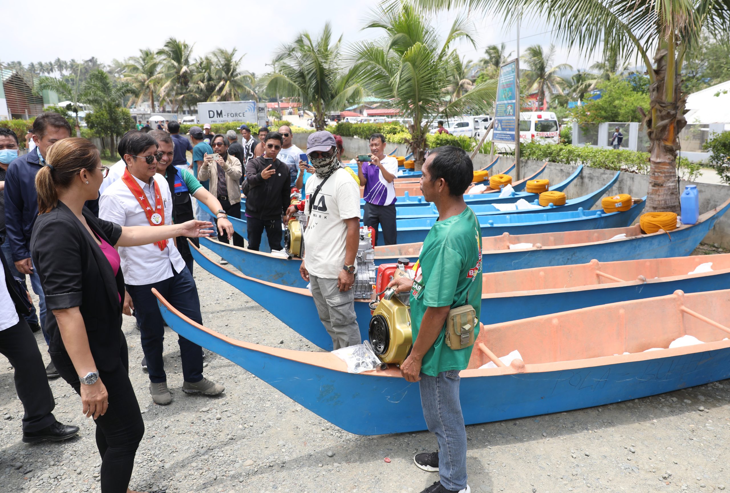 PBBM inspects the fishing boats