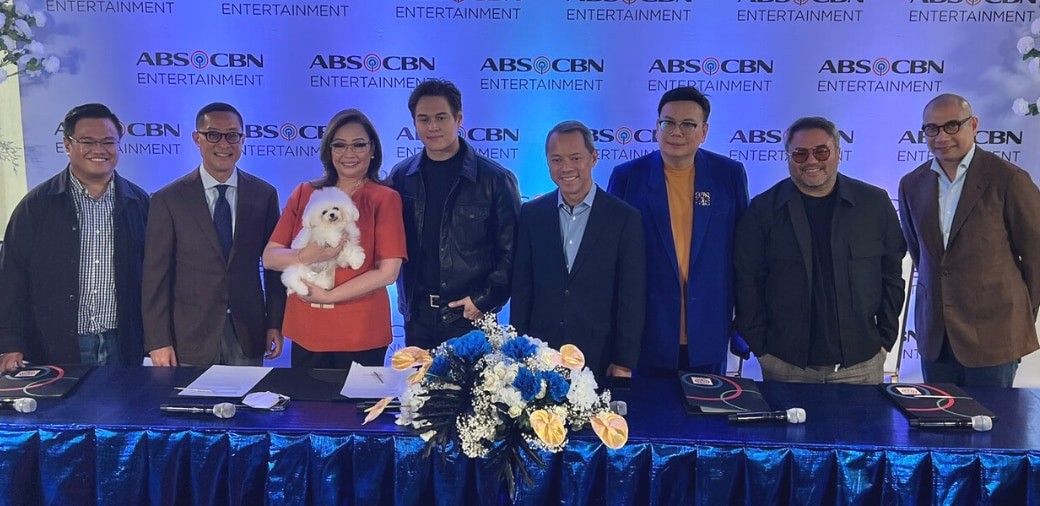 Enrique Gil Remains A Kapamilya, Signs Exclusive Contract With ABS-CBN ...