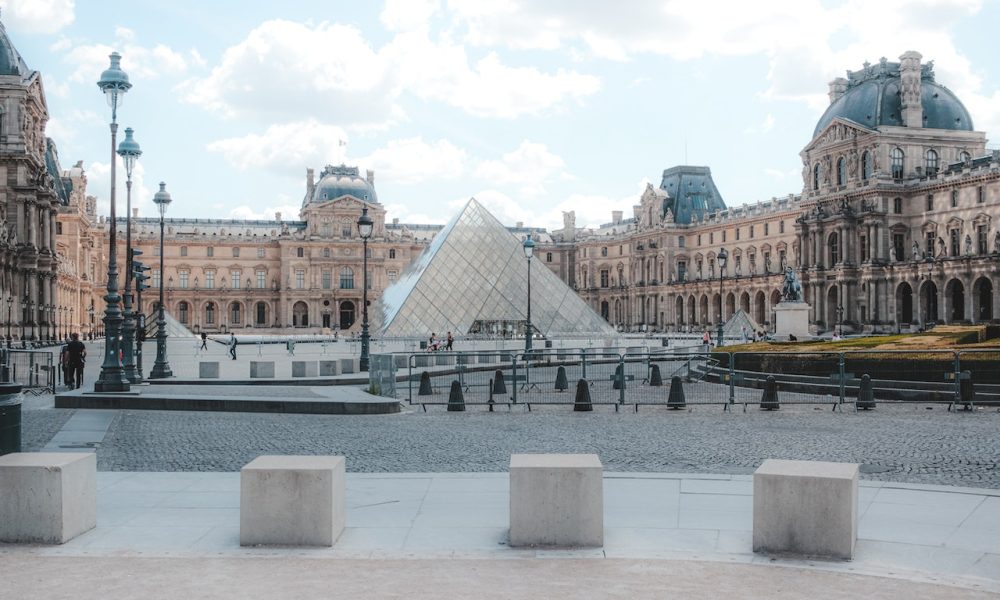 Louvre Museum