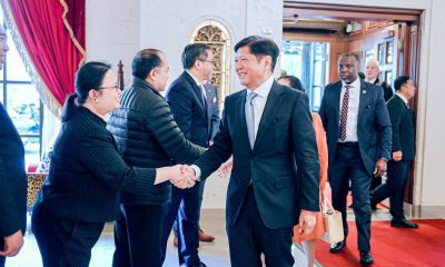 PBBM shaking hands