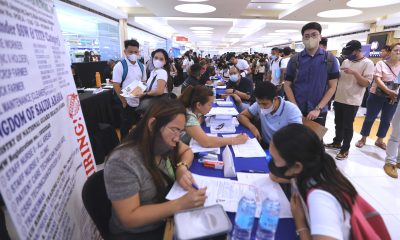 applicants on labor day job fair