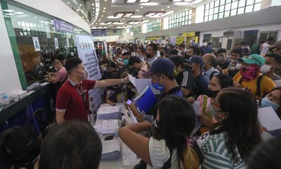 applicants on job fair